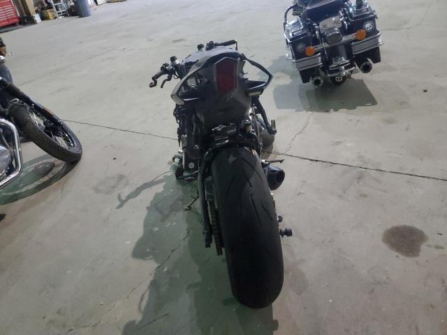 2015 YAMAHA YZFR1 C JYARN39Y3FA000026