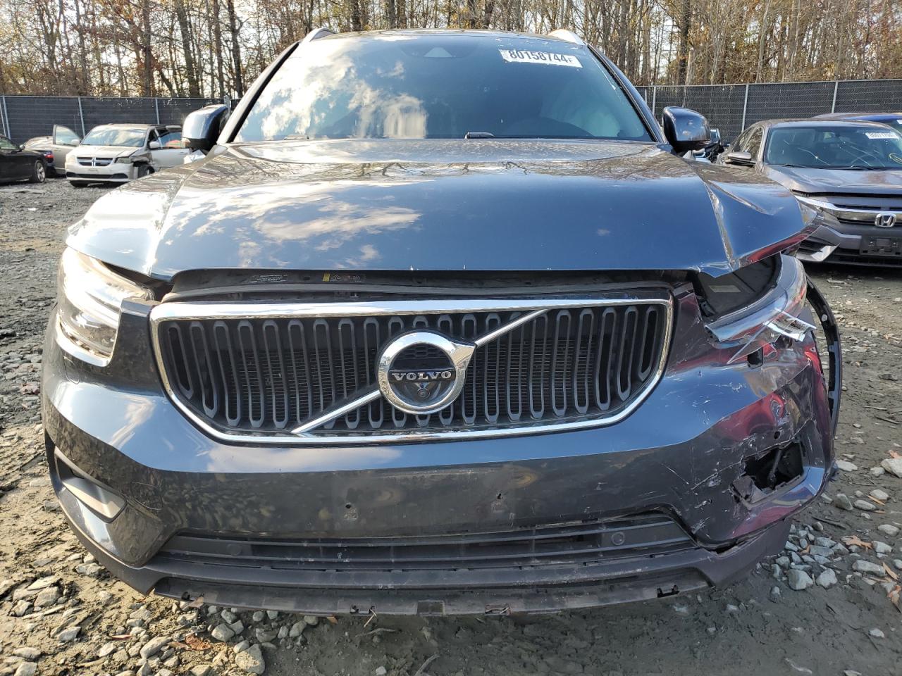 Lot #3030640104 2021 VOLVO XC40 T5 MO