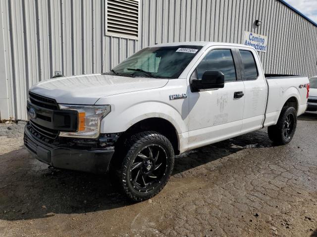 VIN 1FTFX1E5XJKE45335 2018 Ford F-150, Super Cab no.1