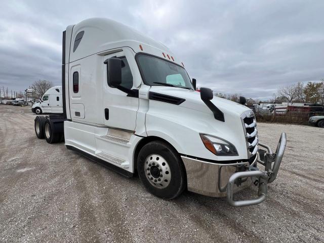 2020 FREIGHTLINER CASCADIA 1 #2957272426