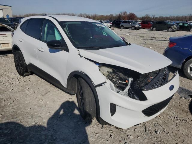 2021 FORD ESCAPE SE - 1FMCU9G63MUA97821