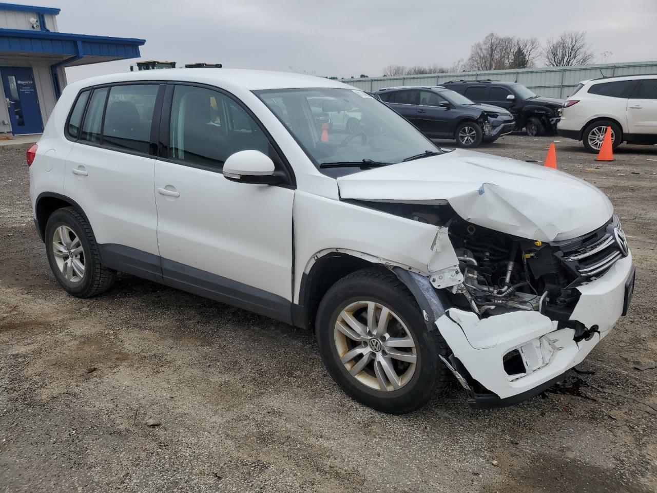 Lot #2989292645 2014 VOLKSWAGEN TIGUAN S