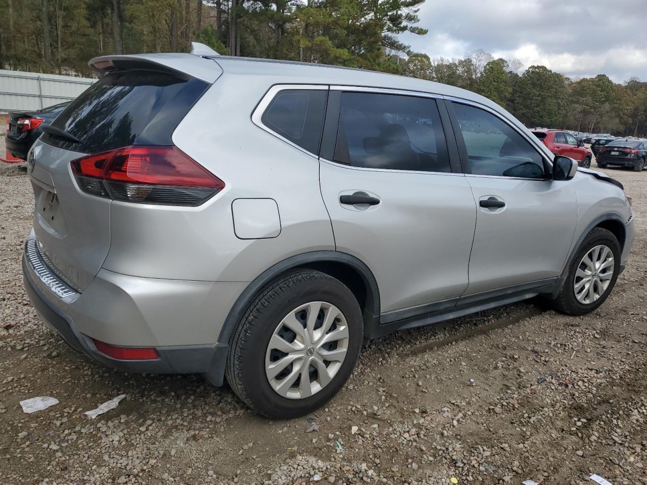 Lot #3040872184 2018 NISSAN ROGUE S