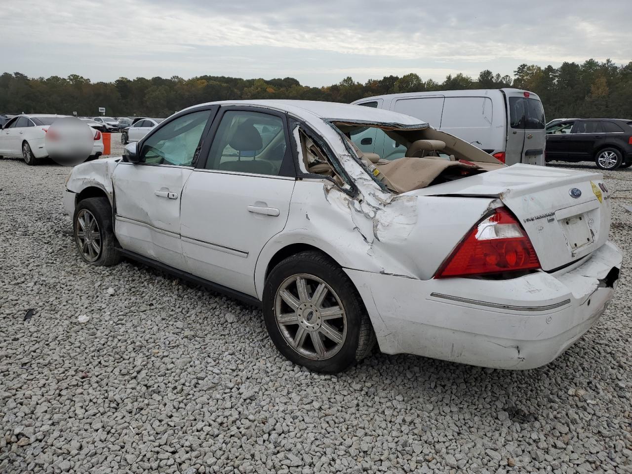 Lot #3024468549 2005 FORD FIVE HUNDR