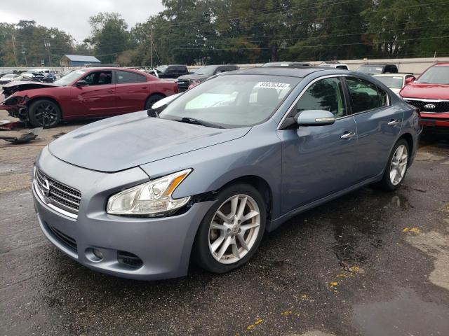 NISSAN MAXIMA S