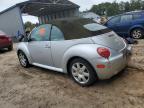 VOLKSWAGEN NEW BEETLE photo