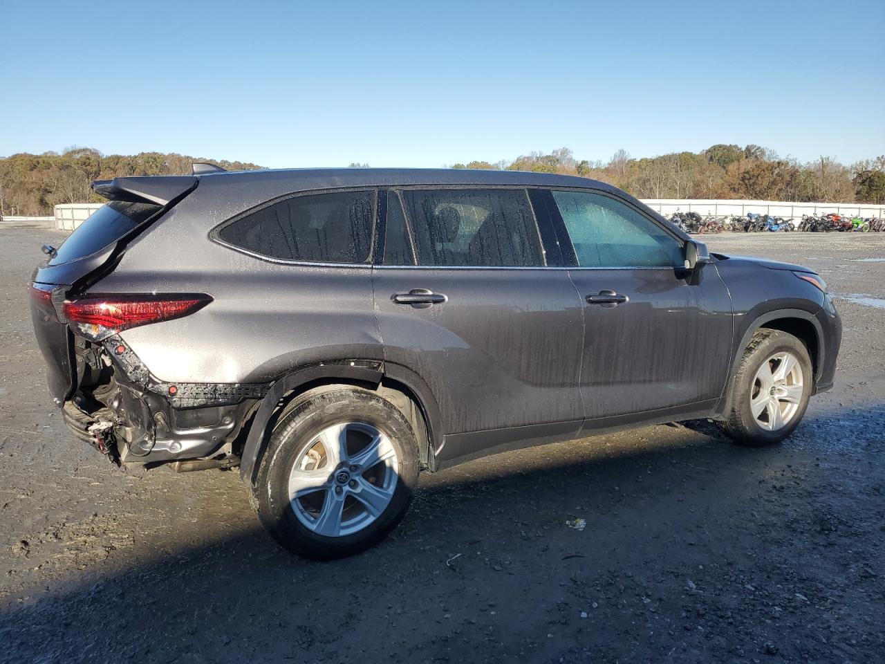 Lot #2993436826 2021 TOYOTA HIGHLANDER