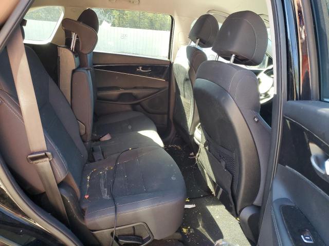 2017 KIA SORENTO LX - 5XYPG4A35HG245697