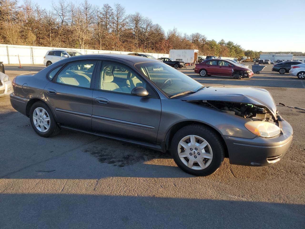 Lot #2988133032 2005 FORD TAURUS SE