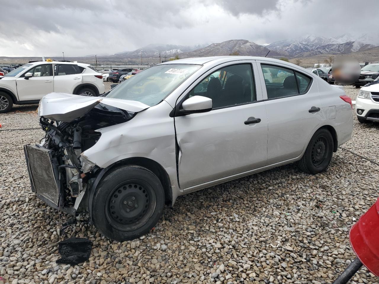 Lot #2987055499 2016 NISSAN VERSA S