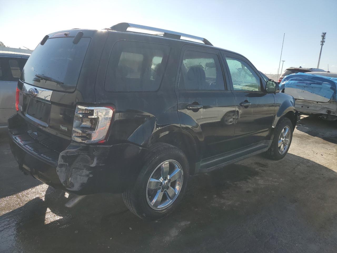 Lot #2974821295 2012 FORD ESCAPE LIM