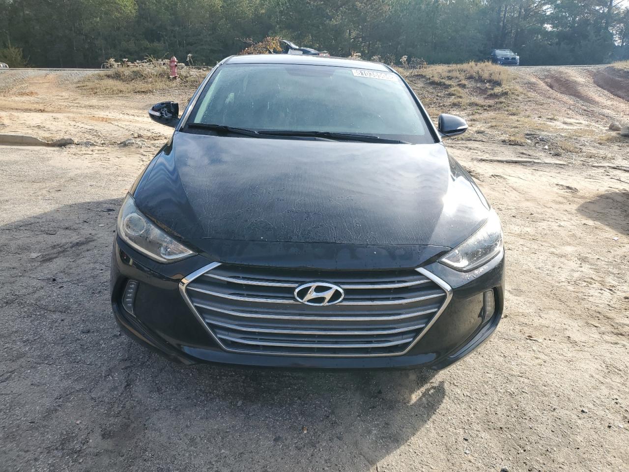 Lot #3028530912 2017 HYUNDAI ELANTRA SE