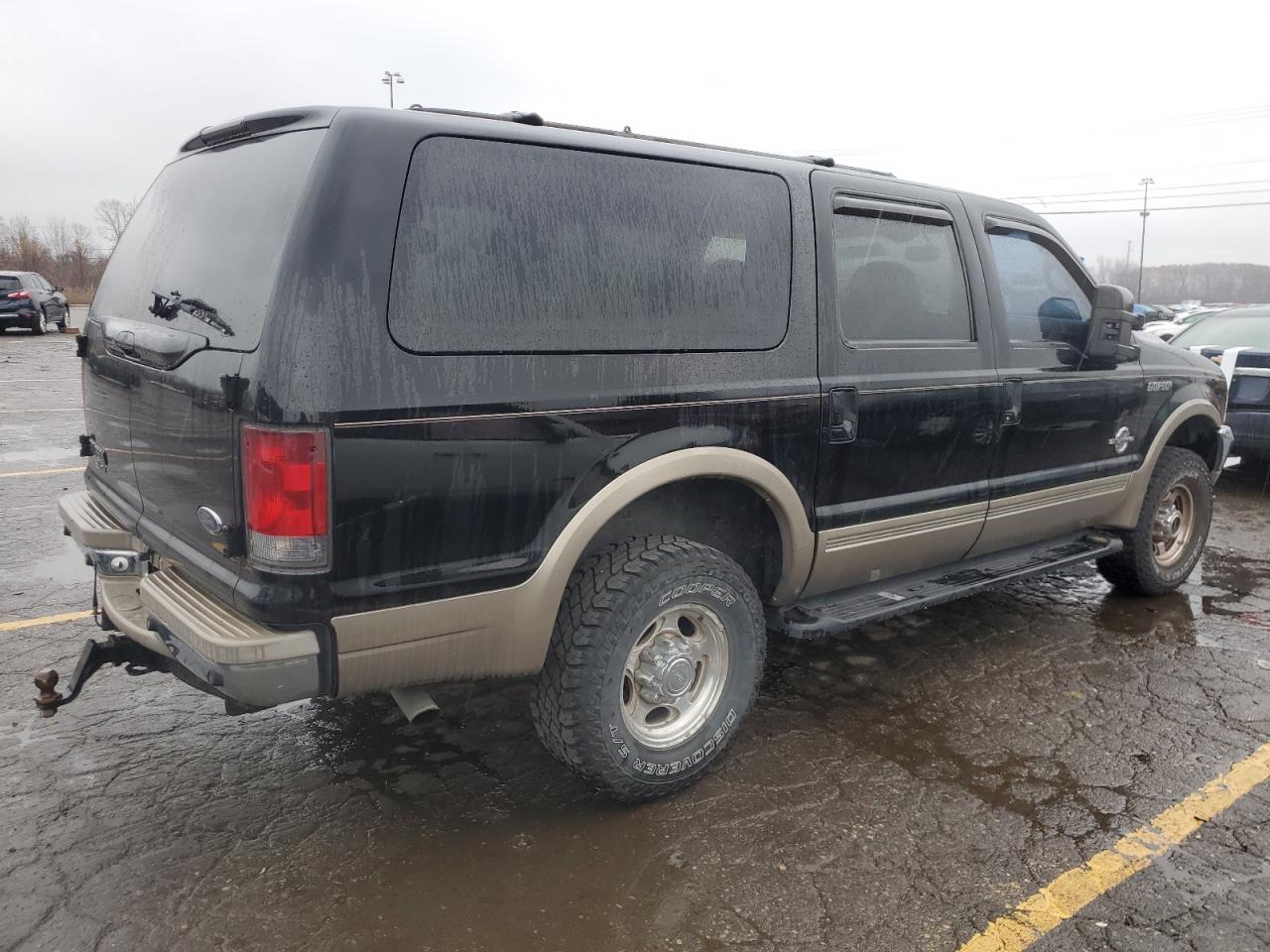 Lot #2979366648 2000 FORD EXCURSION