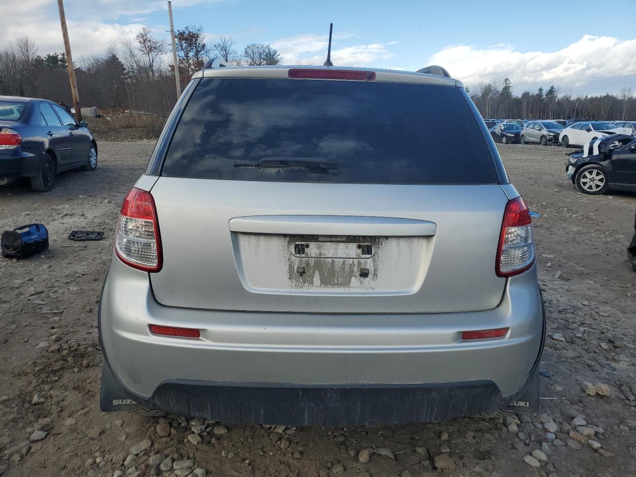 Lot #2962593911 2013 SUZUKI SX4