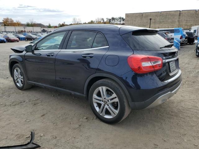 VIN WDCTG4GBXKU001637 2019 MERCEDES-BENZ GLA-CLASS no.2