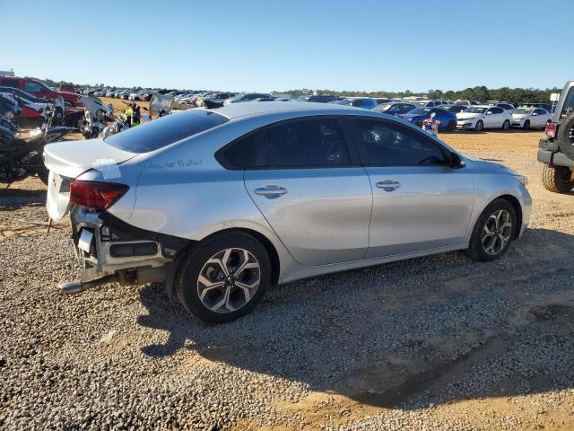 VIN 3KPF24AD6LE213673 2020 KIA FORTE no.3