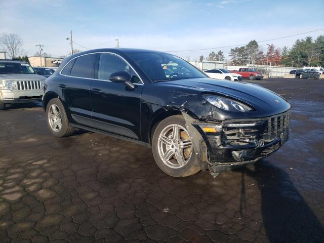 VIN WP1AB2A58HLB15961 2017 PORSCHE MACAN no.4