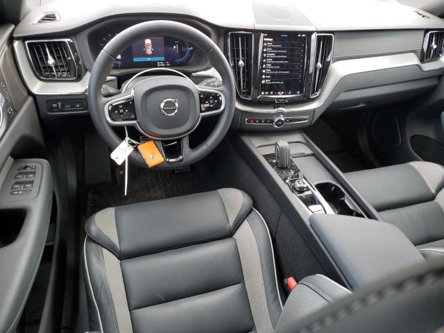 2022 VOLVO XC60 T8 RE YV4H60DM5N1032035