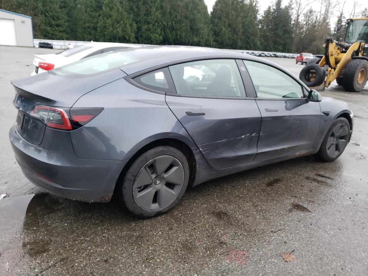 Lot #3030863498 2023 TESLA MODEL 3