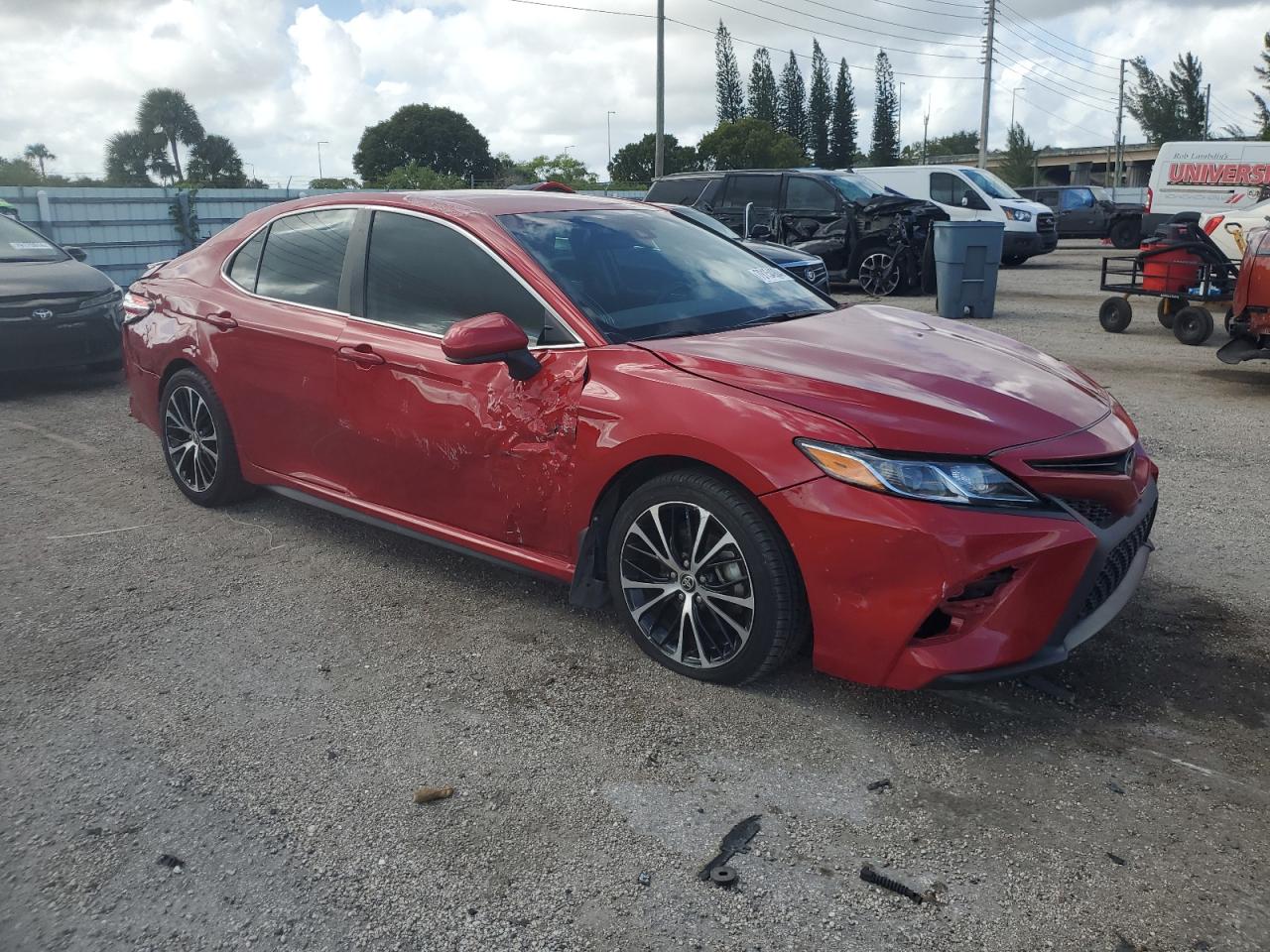 Lot #2956941914 2020 TOYOTA CAMRY SE