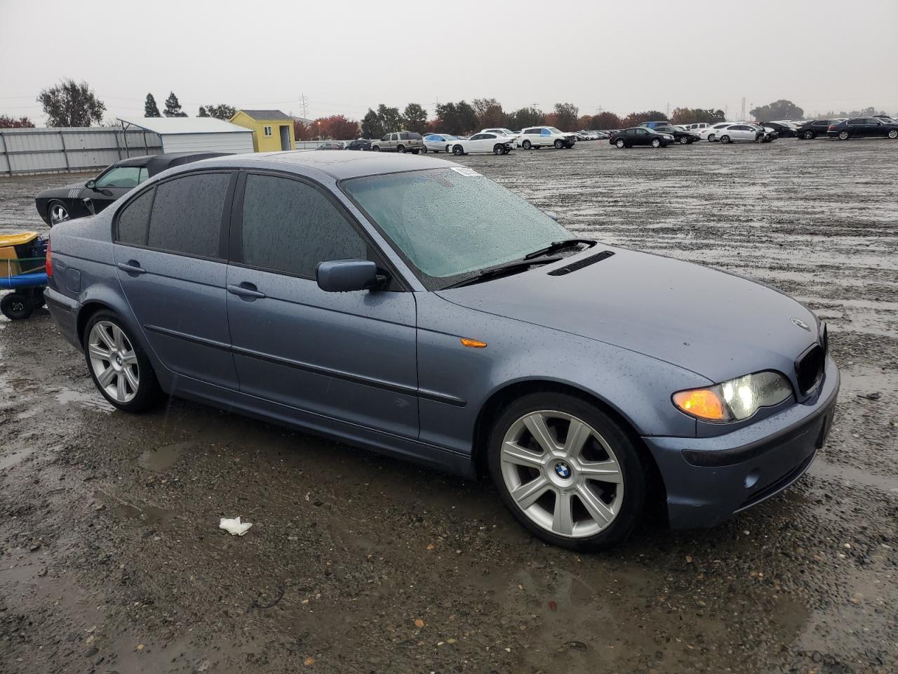 Lot #3004094851 2003 BMW 325 I