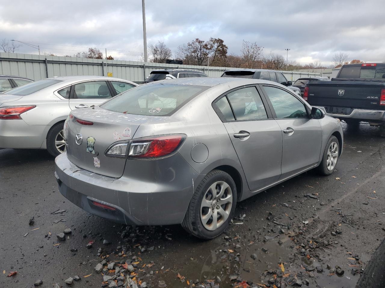 Lot #2991002219 2011 MAZDA 3 I