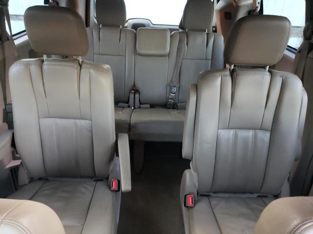 2016 CHRYSLER TOWN & COU - 2C4RC1AGXGR193709