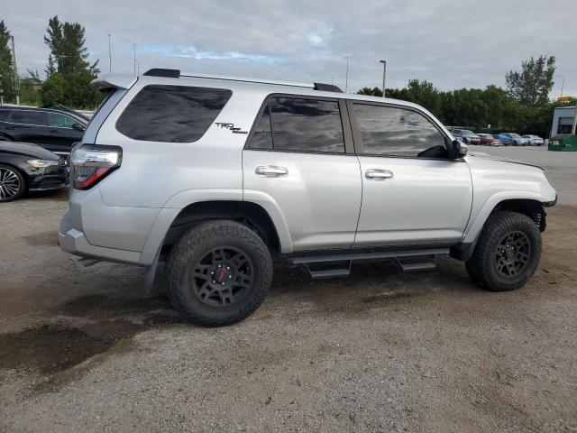 Vin: jtebu5jr5j5571099, lot: 80637204, toyota 4runner sr5/sr5 premium 20183