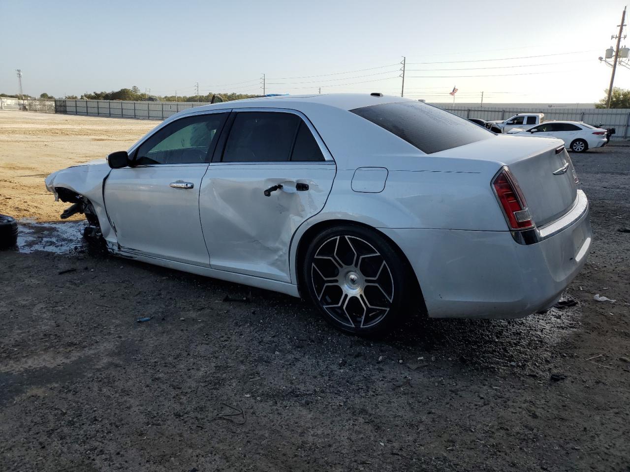 Lot #3024703743 2014 CHRYSLER 300C