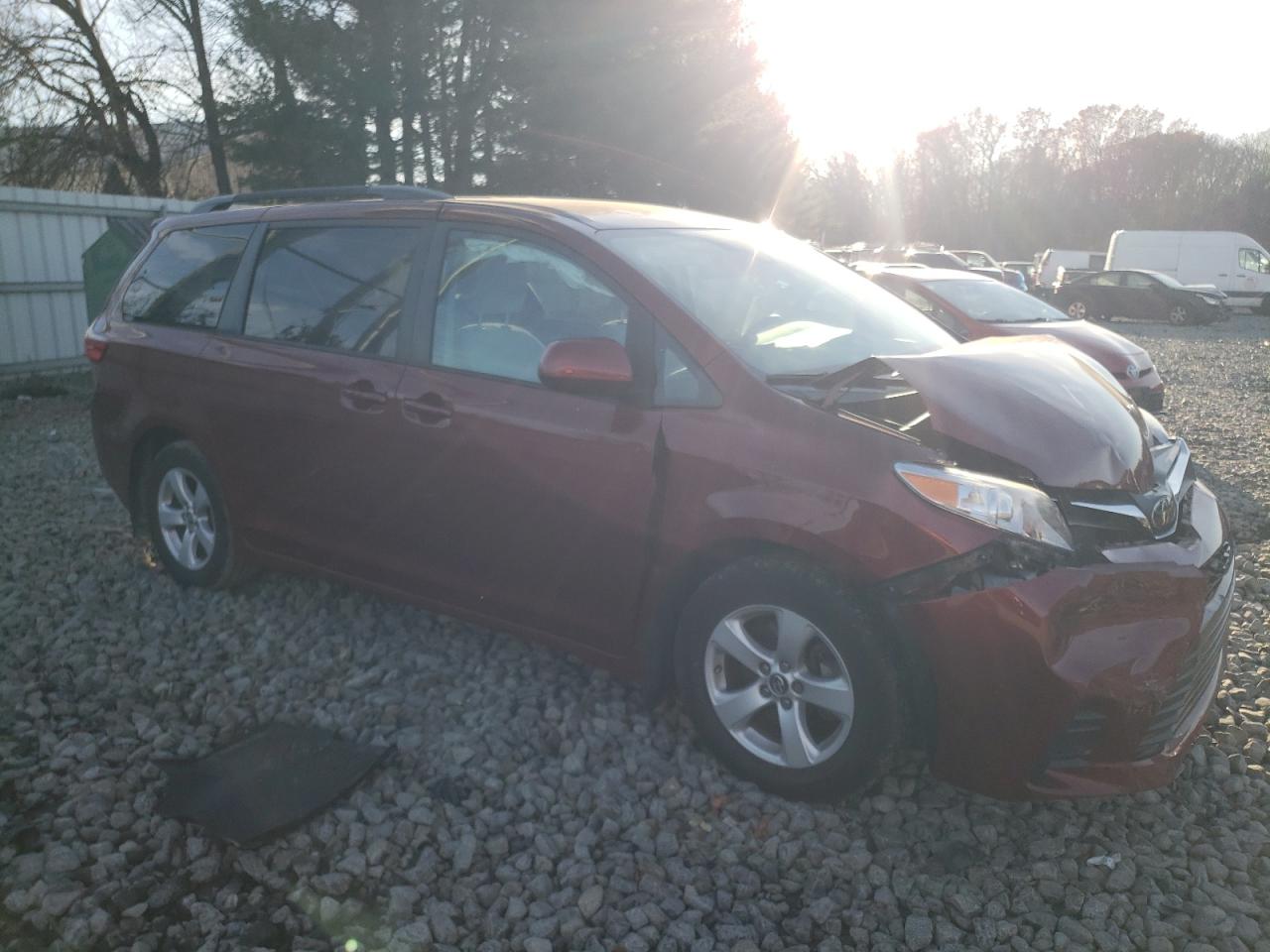 Lot #3024922393 2020 TOYOTA SIENNA LE