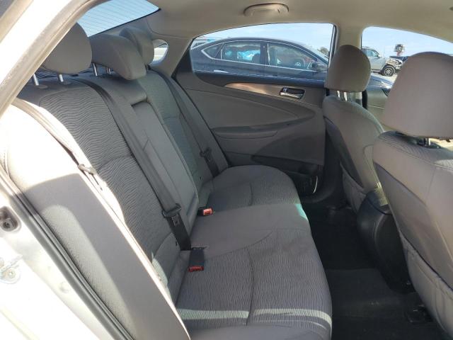 2015 HYUNDAI SONATA HYB - KMHEC4A45FA131803