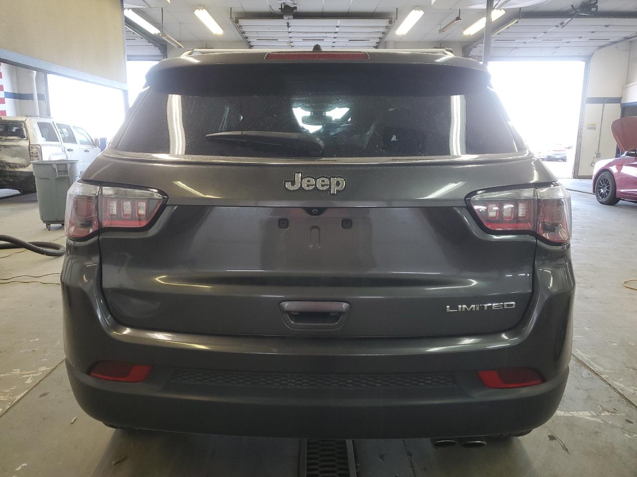 Lot #3033493095 2019 JEEP COMPASS LI