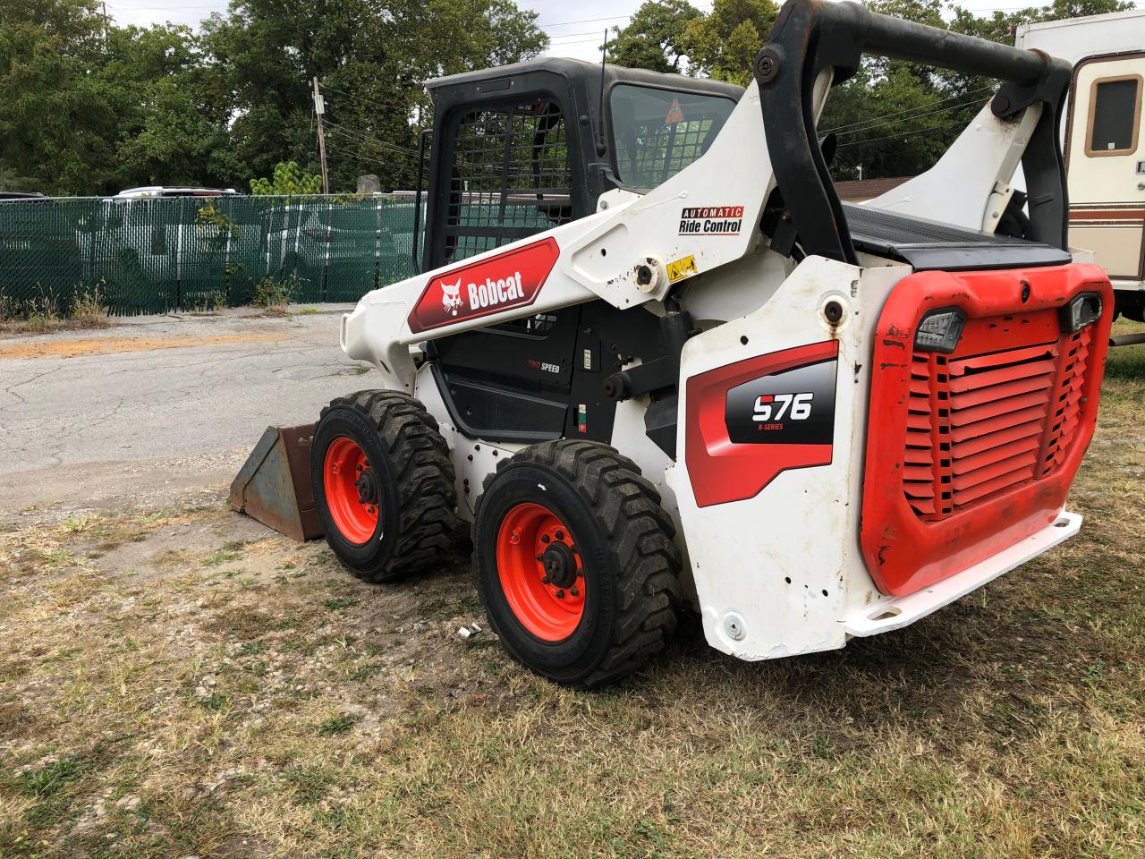 Lot #2996457368 2021 BOBCAT S76