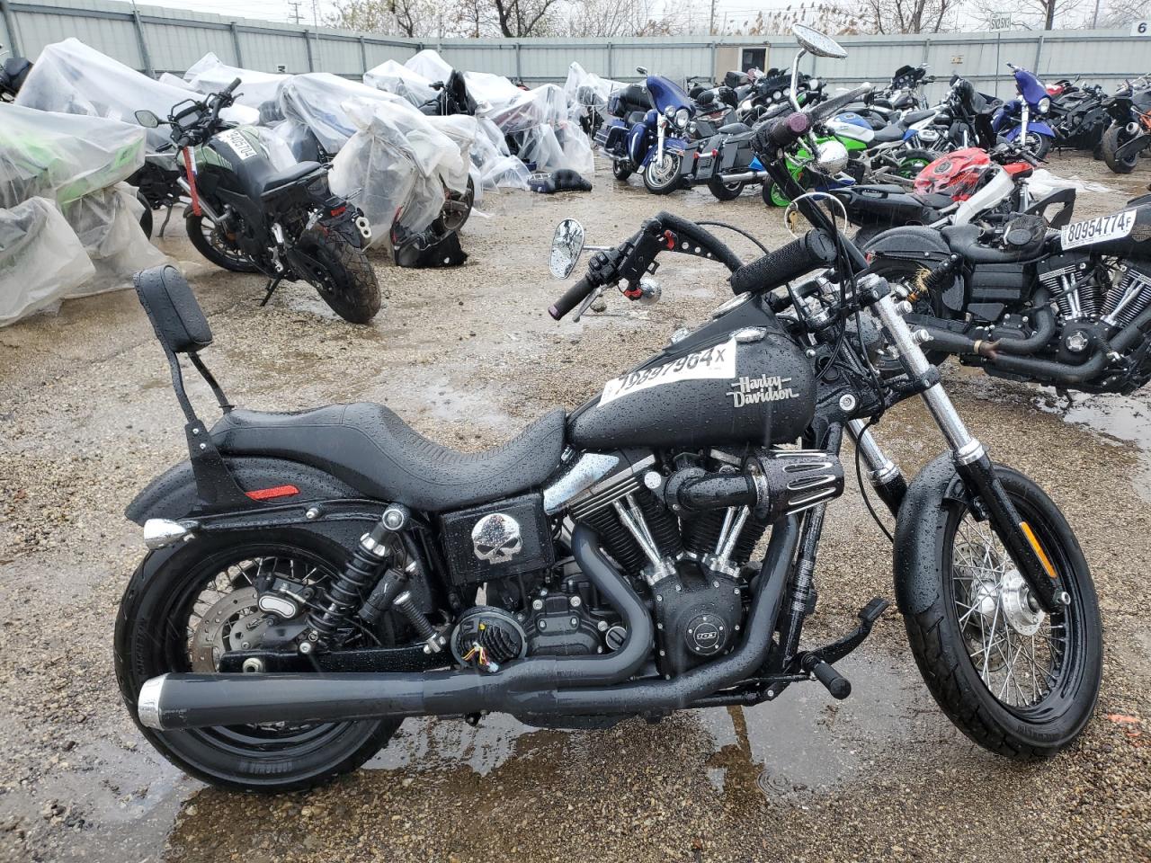 Harley Davidson FXDB103 / Dyna Street Bob 2016 