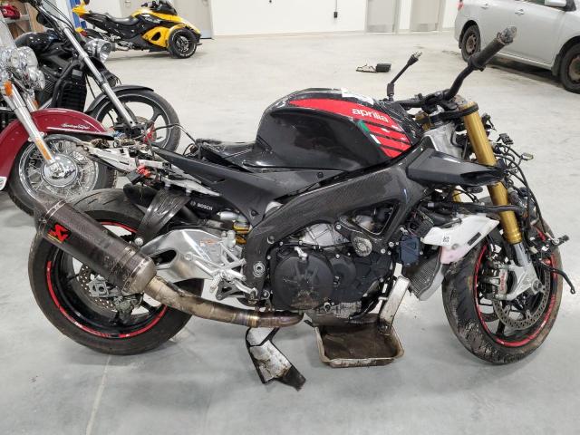 APRILIA TUONO V4 1 2018 black   ZD4KGU001JS000675 photo #1