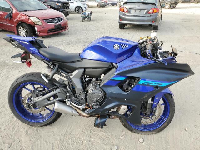 YAMAHA YZFR7 2024 blue  gas JYARM38E7RA012680 photo #1