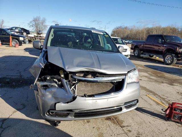 2015 CHRYSLER TOWN & COU - 2C4RC1BG3FR562228