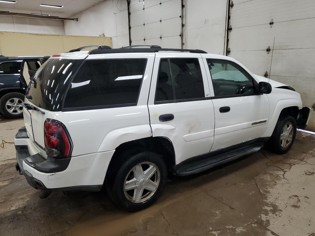 Lot #3021121170 2003 CHEVROLET TRAILBLAZE