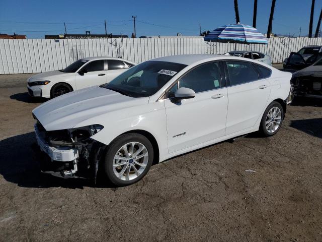 VIN 3FA6P0LU4KR188888 2019 FORD FUSION no.1