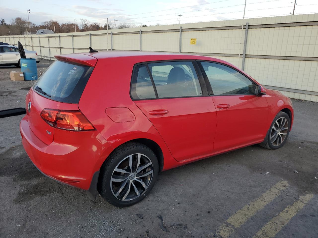 Lot #3025721346 2015 VOLKSWAGEN GOLF