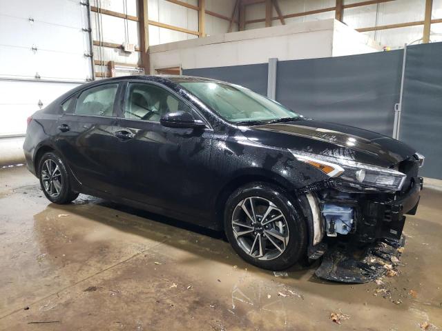 VIN 3KPF24AD4PE550445 2023 KIA Forte, LX no.4