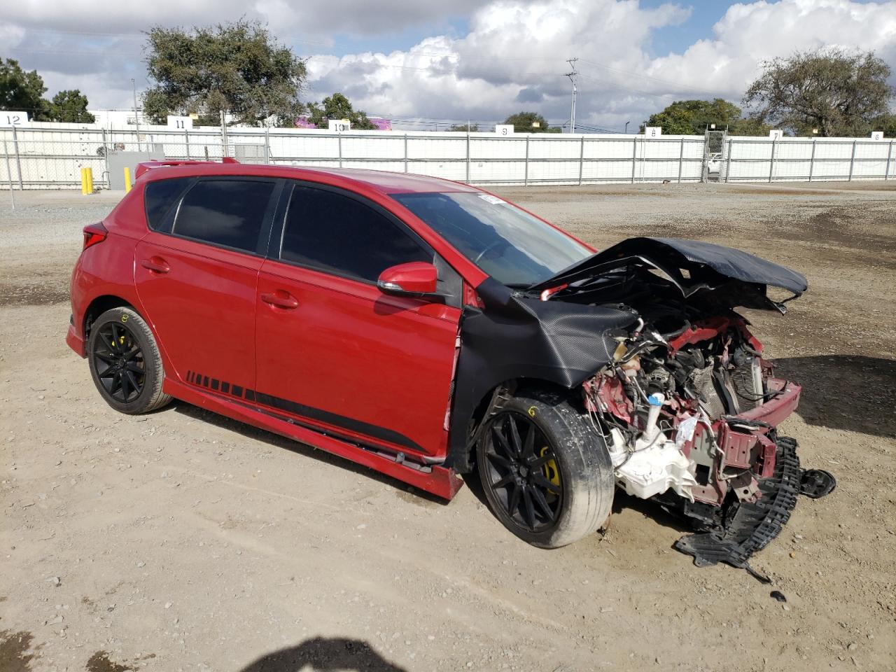 Lot #3040750774 2018 TOYOTA COROLLA IM