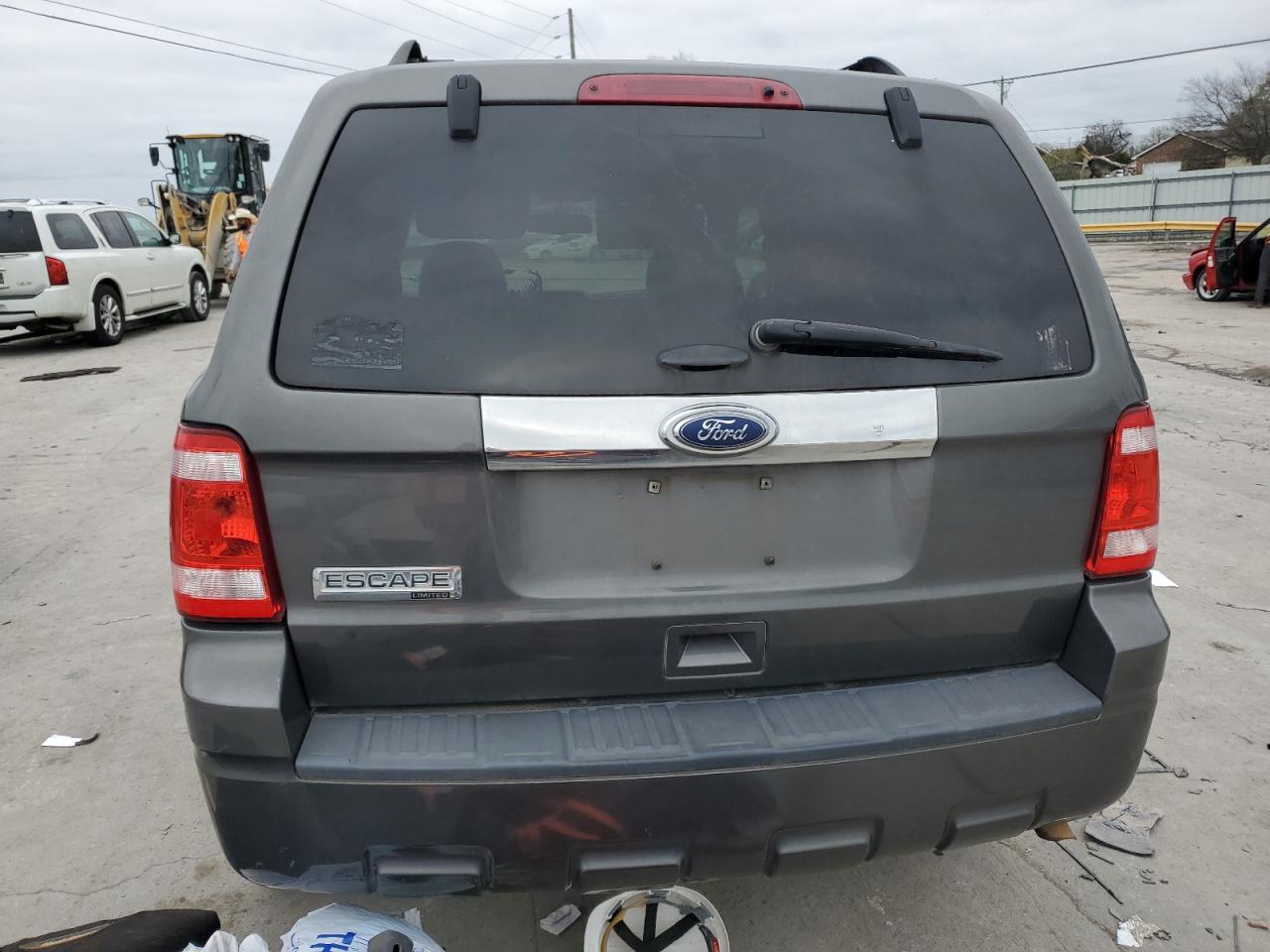 Lot #2986341171 2011 FORD ESCAPE LIM