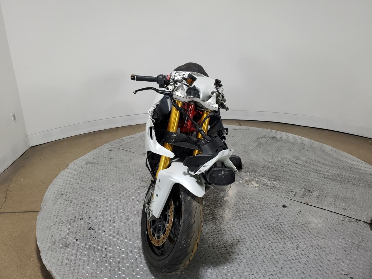 Lot #3040856149 2022 DUCATI SUPERSPORT