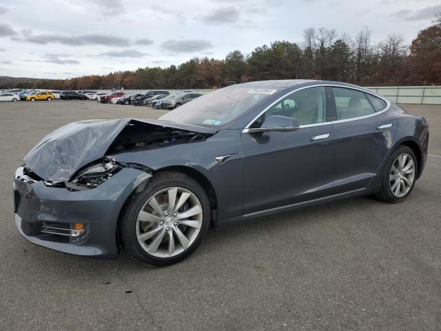 Vin: 5yjsa1e14hf195384, lot: 78435364, tesla model s 20171
