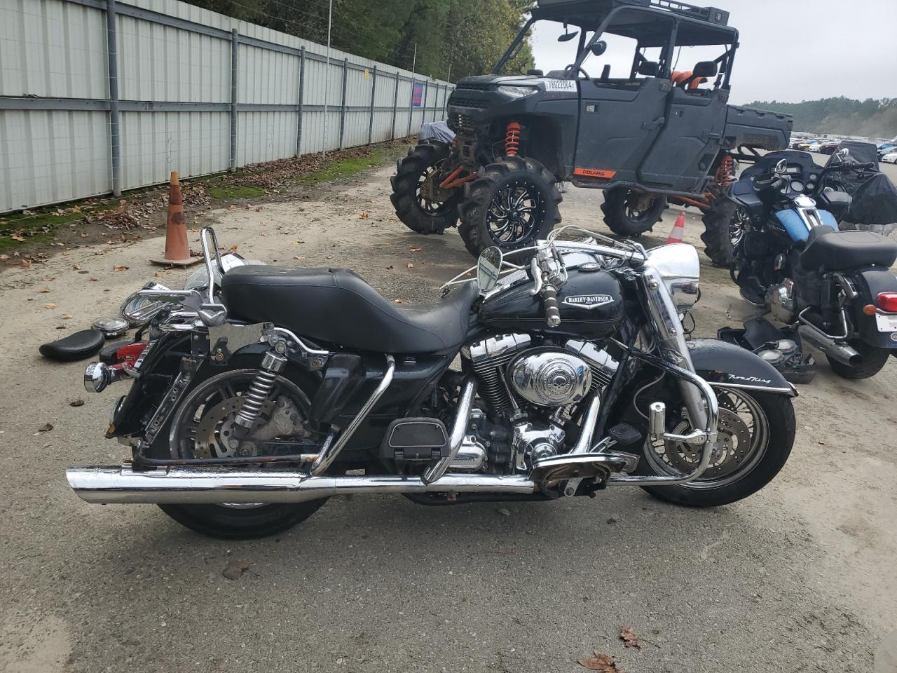 Harley Davidson FLHRC / Road King Classic 2007 