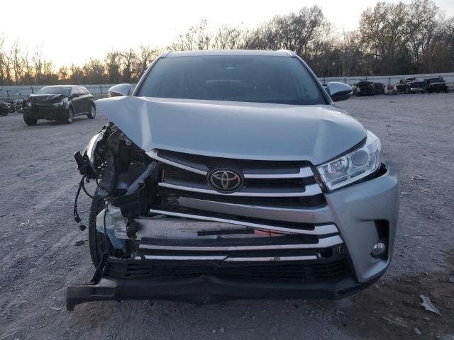 2018 TOYOTA HIGHLANDER - 5TDKZRFH6JS537616