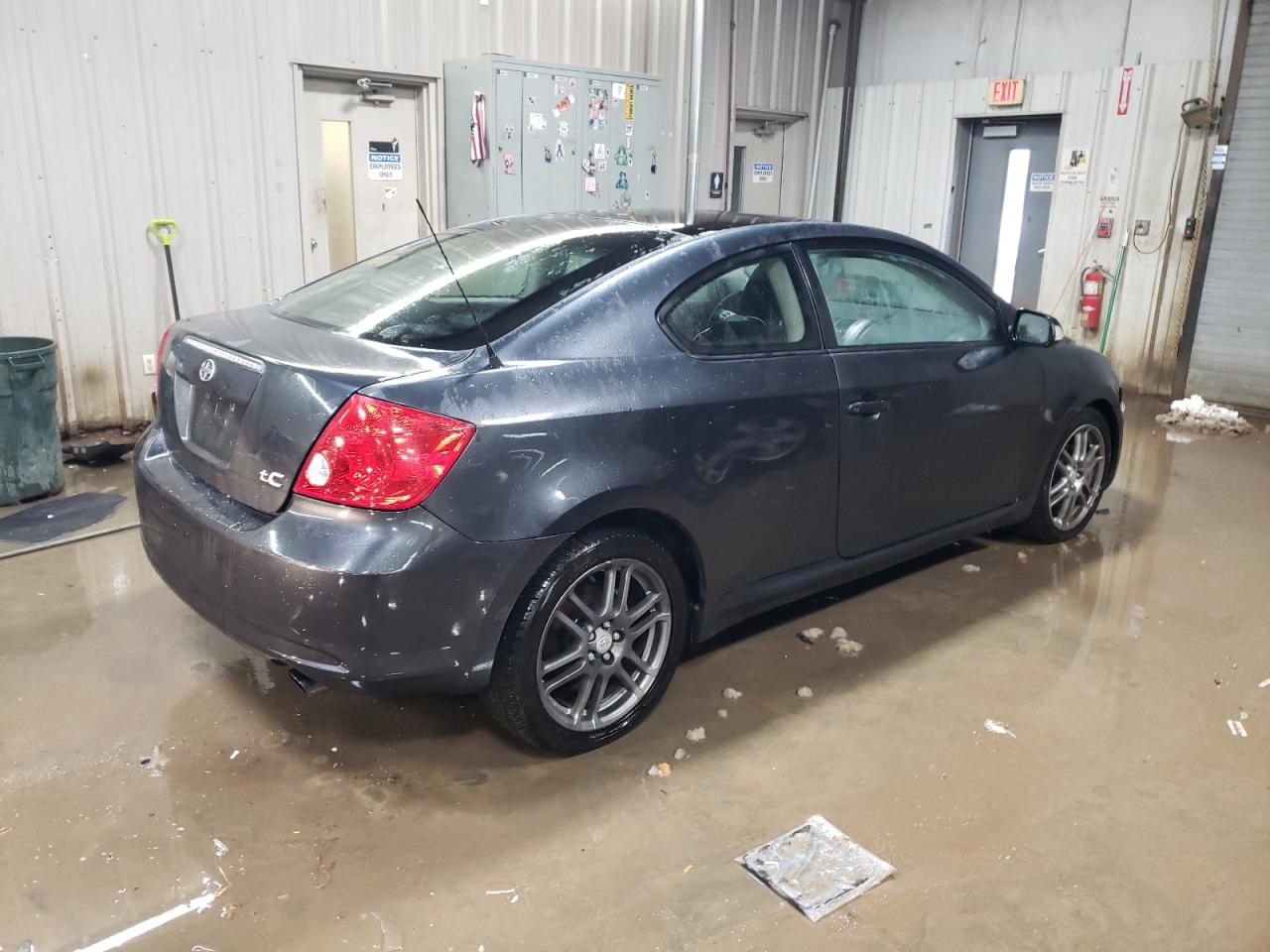 Lot #3009114338 2006 TOYOTA SCION TC