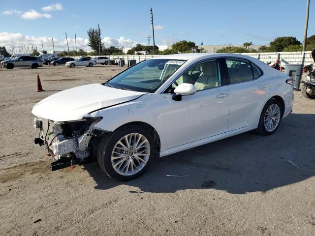 VIN 4T1B11HK3KU701592 2019 Toyota Camry, L no.1