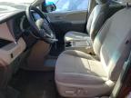 TOYOTA SIENNA LE photo